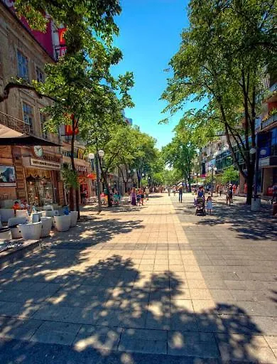 Super Center-Huge 2 Bedrooms Apartment Burgas 0*,  Bulgaria